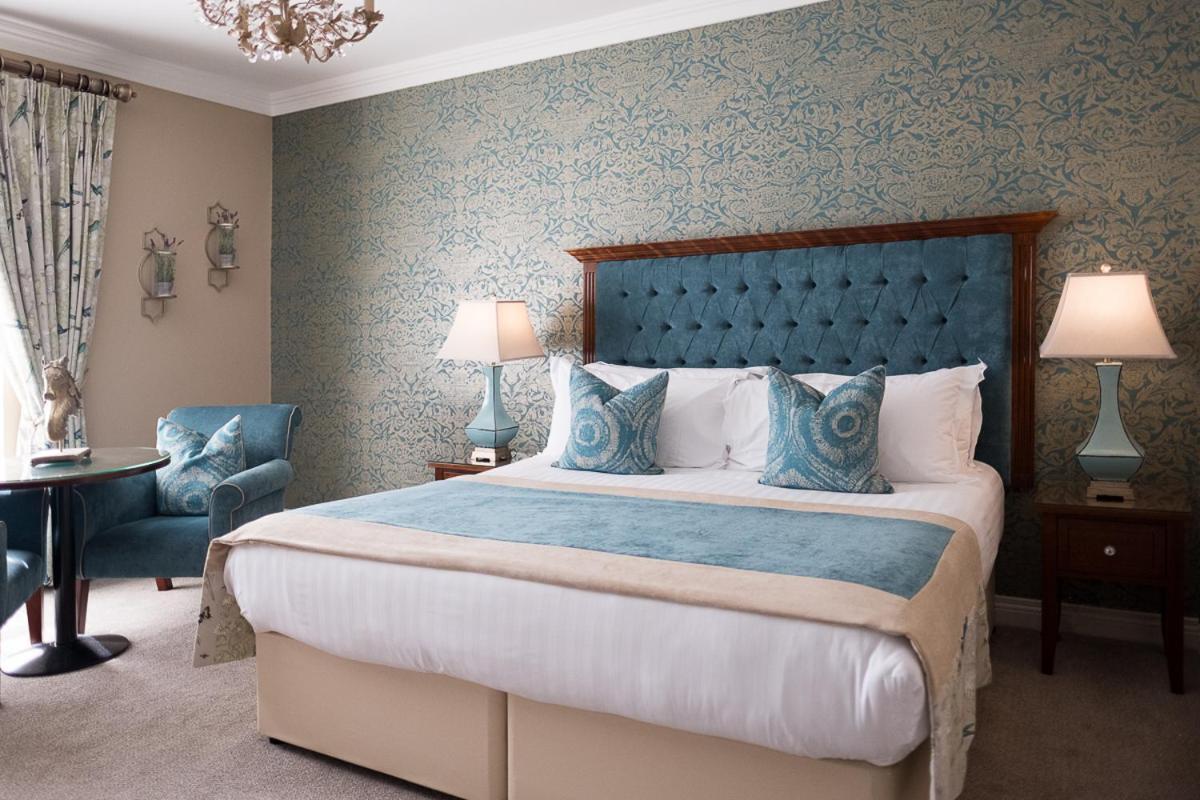 Clanard Court Hotel Атай Экстерьер фото