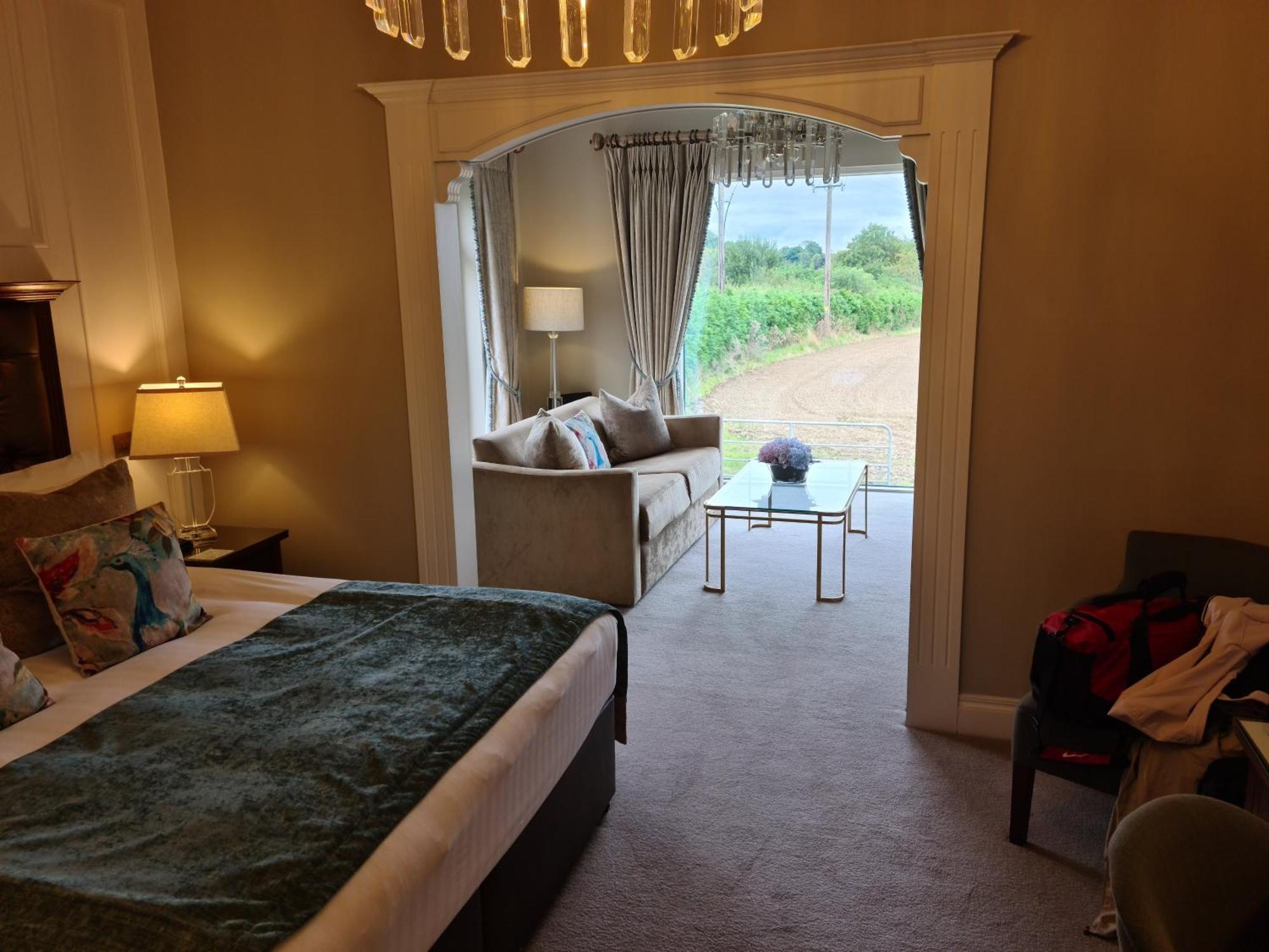 Clanard Court Hotel Атай Экстерьер фото